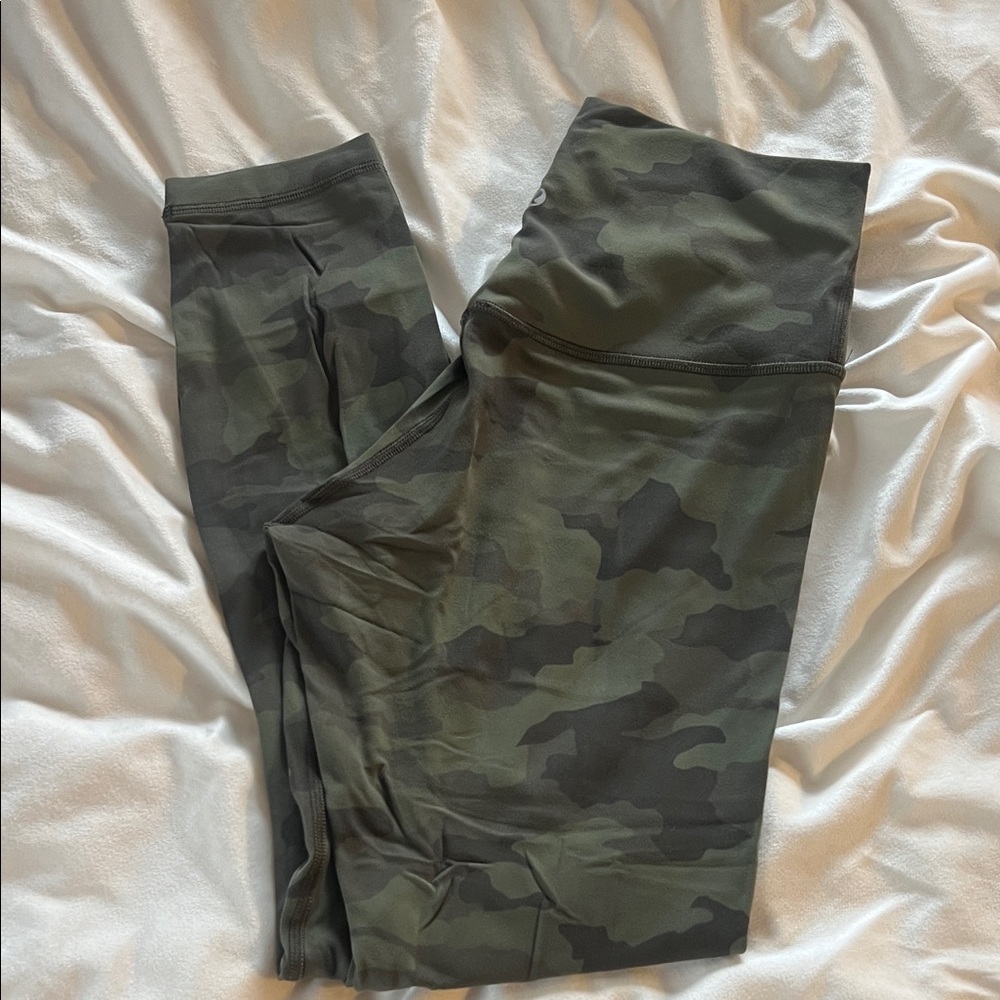 Lululemon Align 25” Leggings.